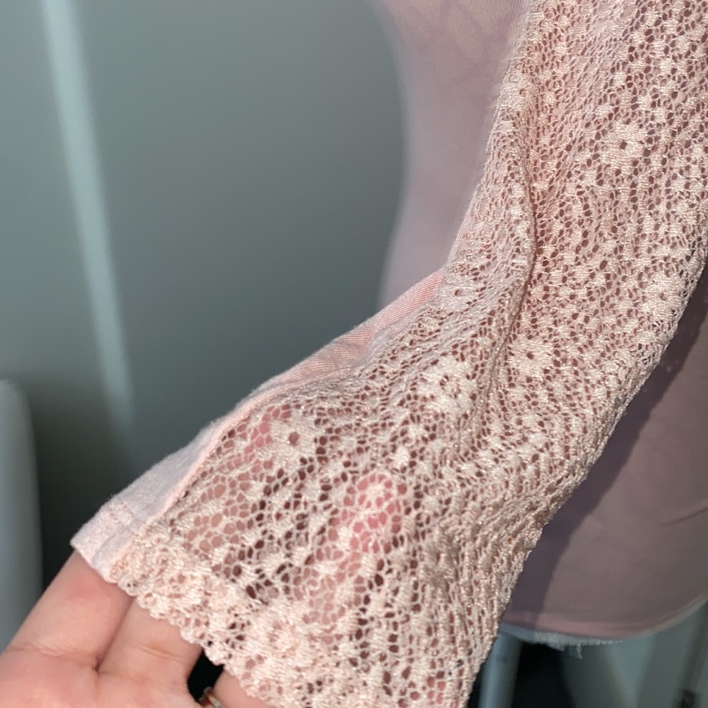 3/4 sleeve pink shirt